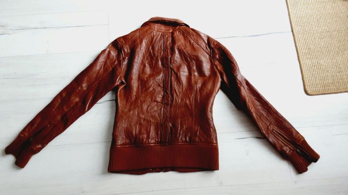 Vêtement femme veste blouson en cuir marron Le temps des Cerises taille S - photo numéro 7