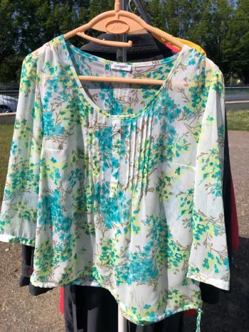 Blouse Damart fleurie