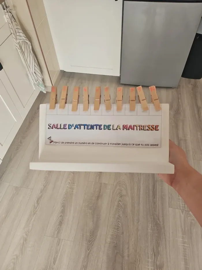 Salle d'attente de la maitresse