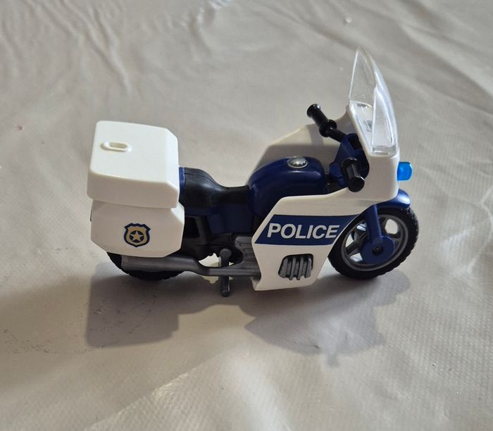 Playmobil 3986 moto police city action - photo numéro 3