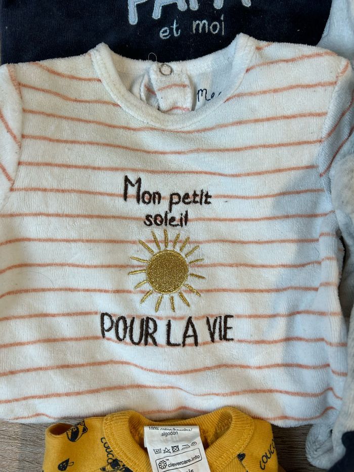 Lot 4 Pyjama, 2 bodies - photo numéro 3