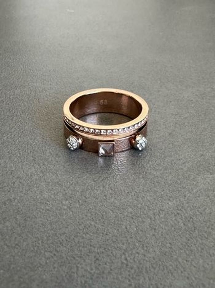 Bague authentique Swarovski - photo numéro 2