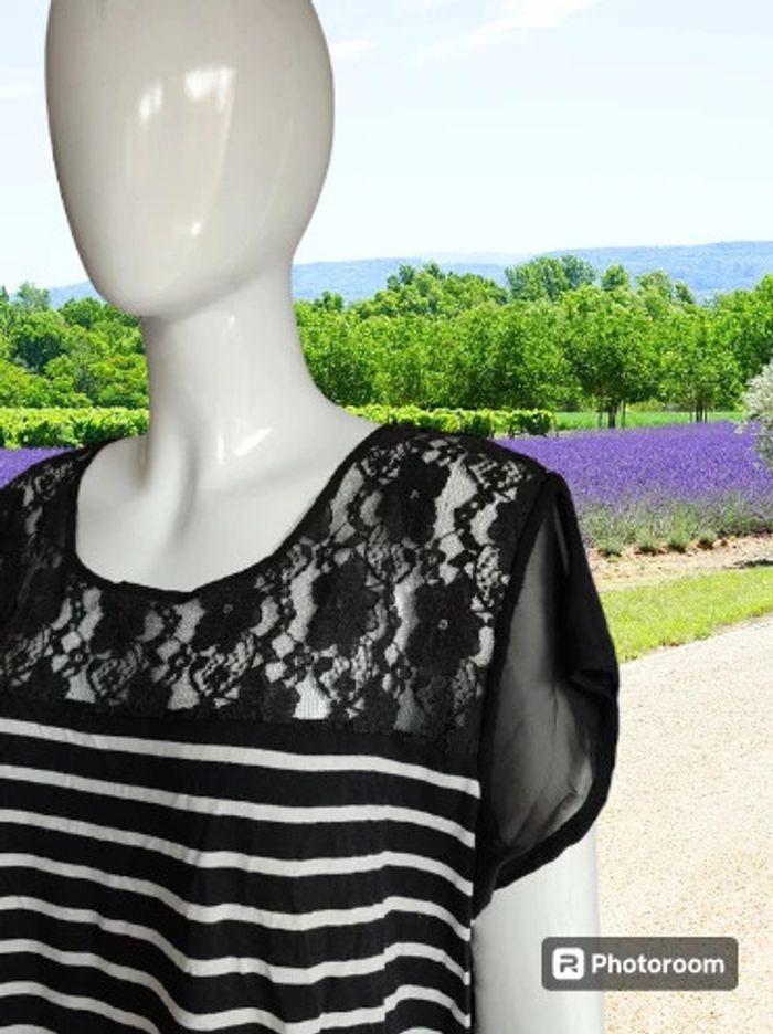 T shirt rayé - photo numéro 2