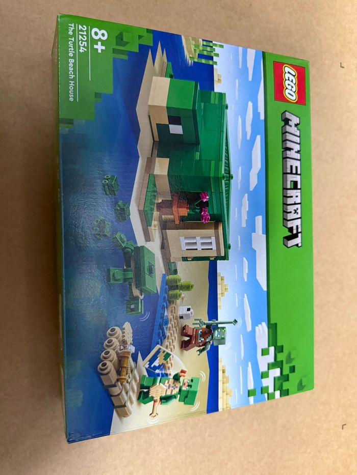 LEGO 21254 Minecraft - La maison tortue sur la plage