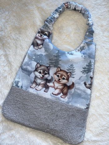 Bavoir élastique 8/24 mois 