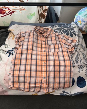 Chemise bb garçon taille 18 mois🐼