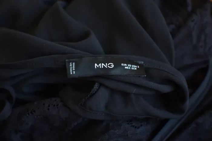 Robe Mango en taille XS - Comme neuve - photo numéro 3