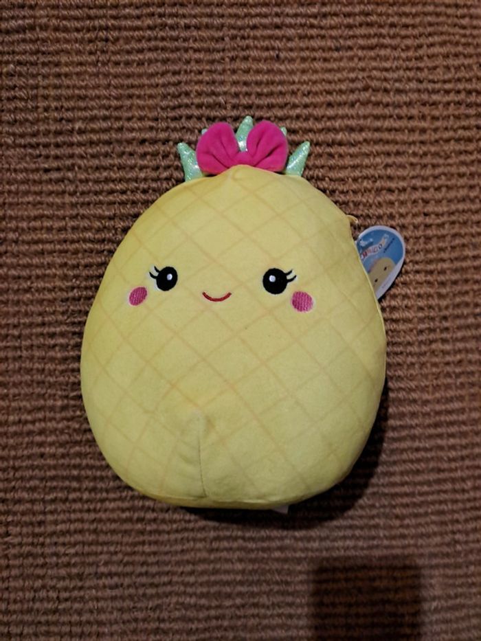 Peluche ananas Maui neuve squishmallows pour claire's neuf