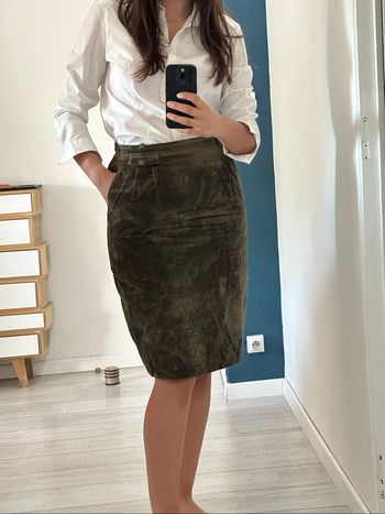 Jupe Velour taille 40 peu portée