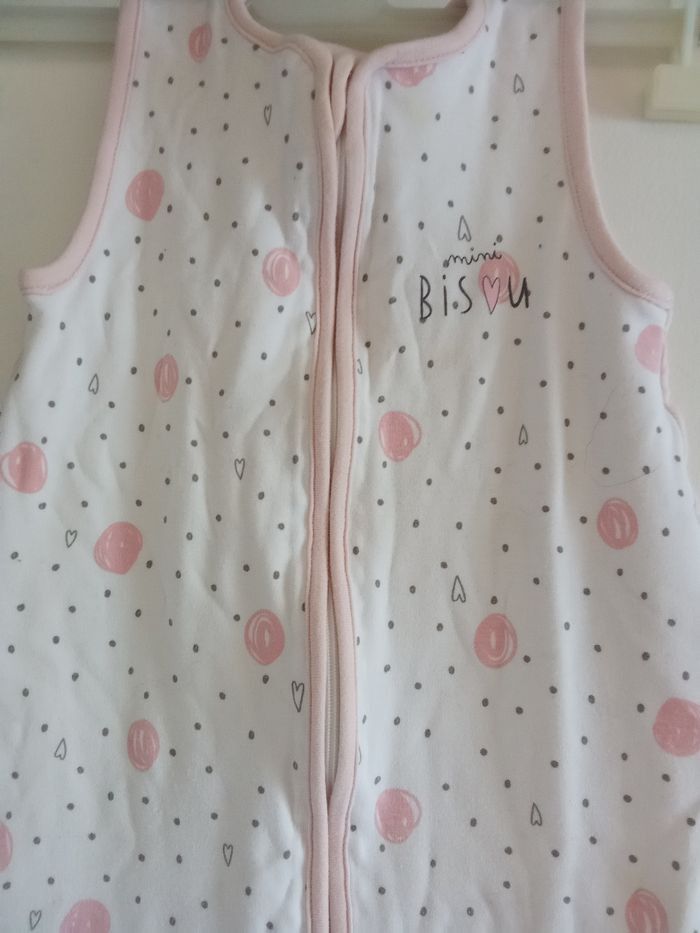 Turbulette, gigoteuse bébé fille été,72 cm, mi saison, été ,Tog 1 marque gemo, rose pâle, blanc, motif, de 6 à 18 mois - photo numéro 3