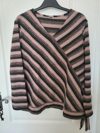 Pull rose noir gris Plus