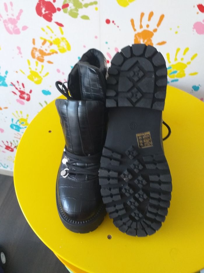 Bottines neuves noires - photo numéro 3