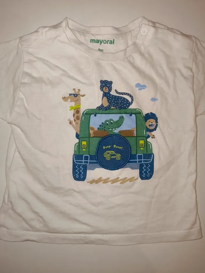 T-shirt 9 mois neuf sans étiquette très bonne marque mayoral - photo numéro 2