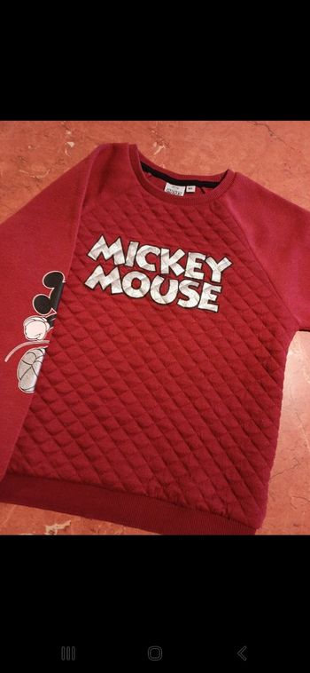 Sweat garçon taille 8 ans