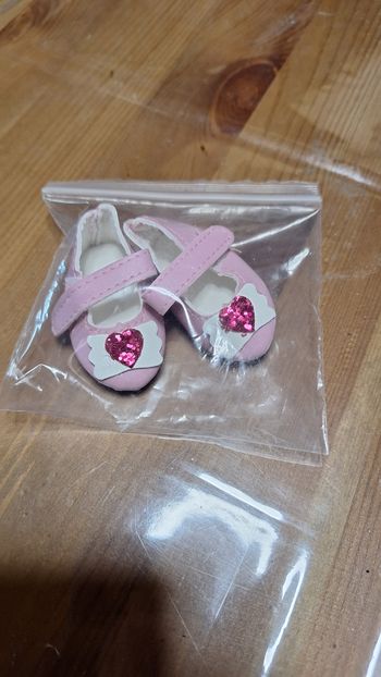 Chaussure poupee