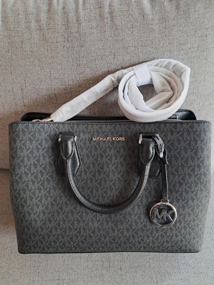 Grand sac 👜 Camille à logo Michael Kors - photo numéro 15