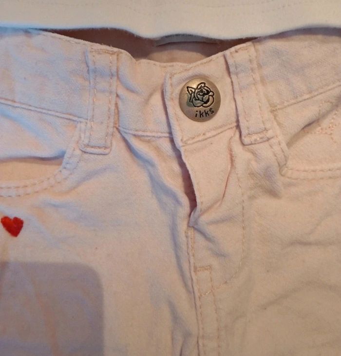 Ensemble pantalon IKKS et t-shirt manches longues taille 6 mois en très bon état - photo numéro 2