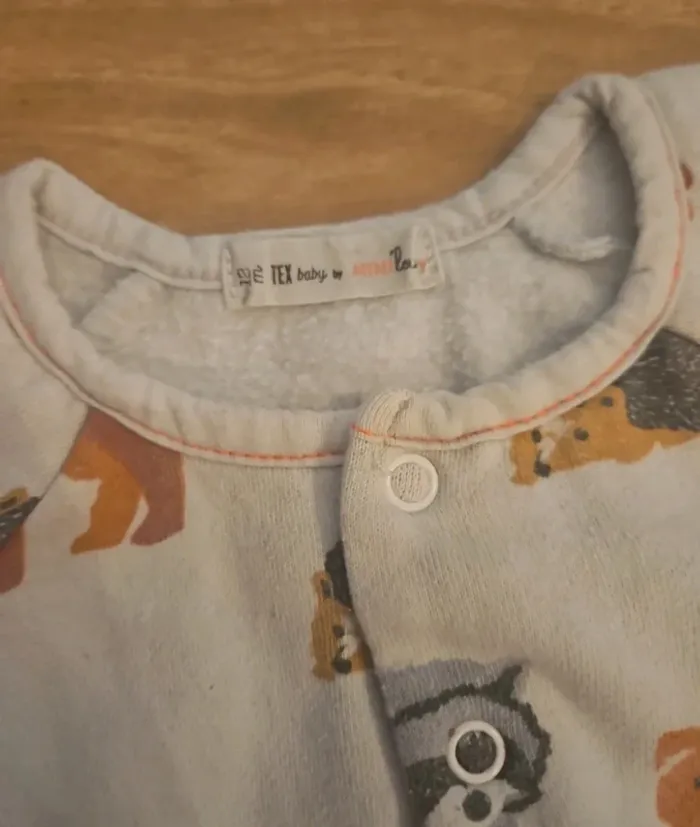 Pyjamas 12 mois - photo numéro 2