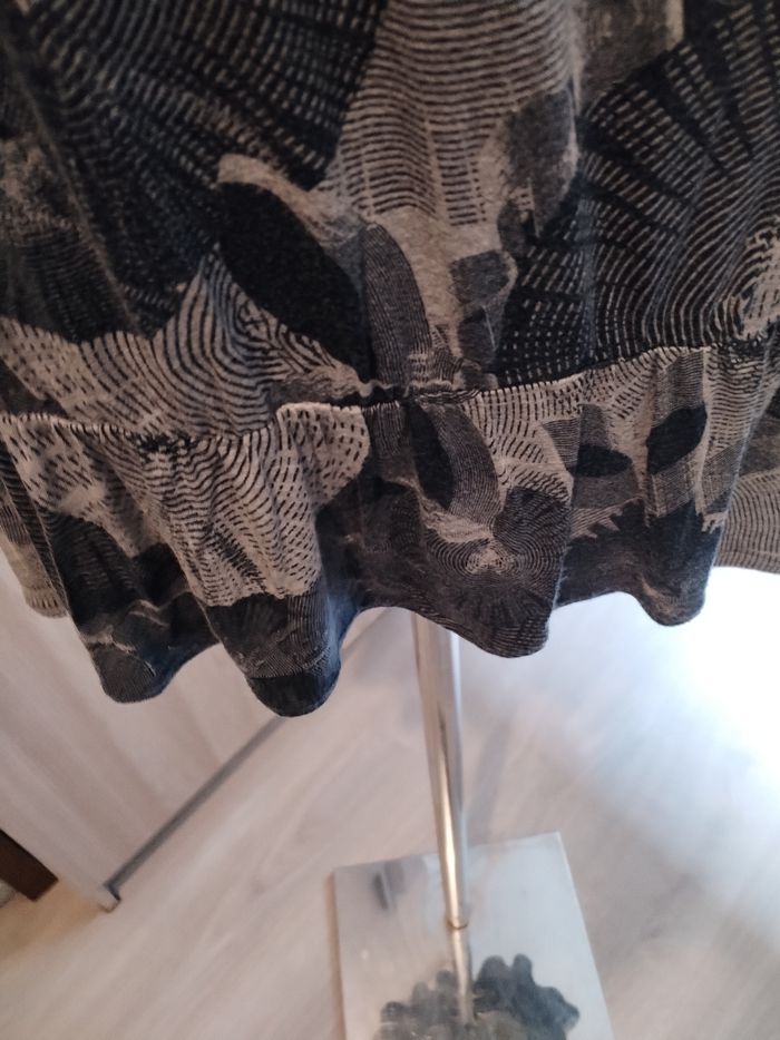 Robe manches 3/4 taille 44 - photo numéro 4