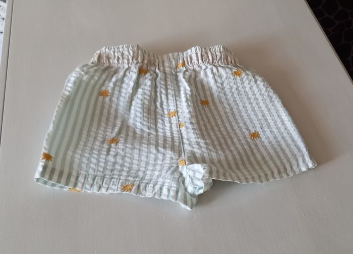 Short de bain rayé vert Kiabi 12 mois - photo numéro 4