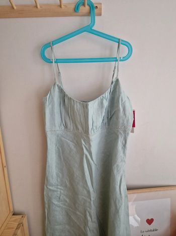 Magnifique robe camaïeu taille 40 bleue claire