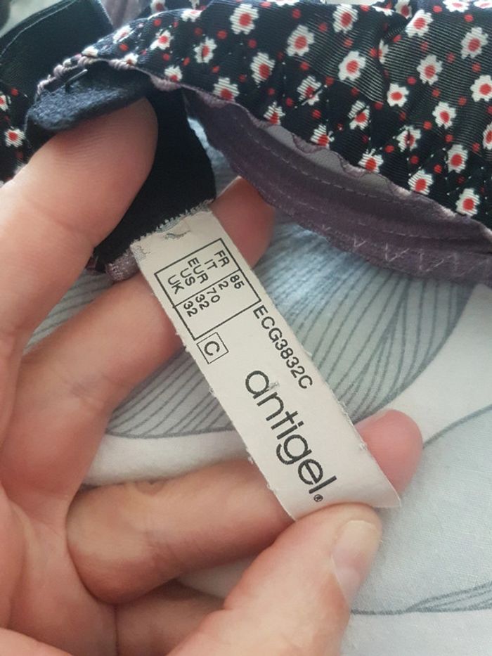 Soutien gorge - photo numéro 4
