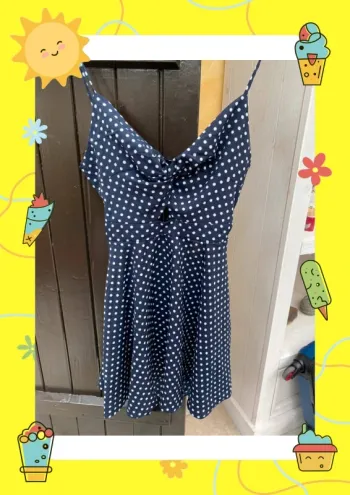 Mini robe caraco noeud au dos 38 Shein