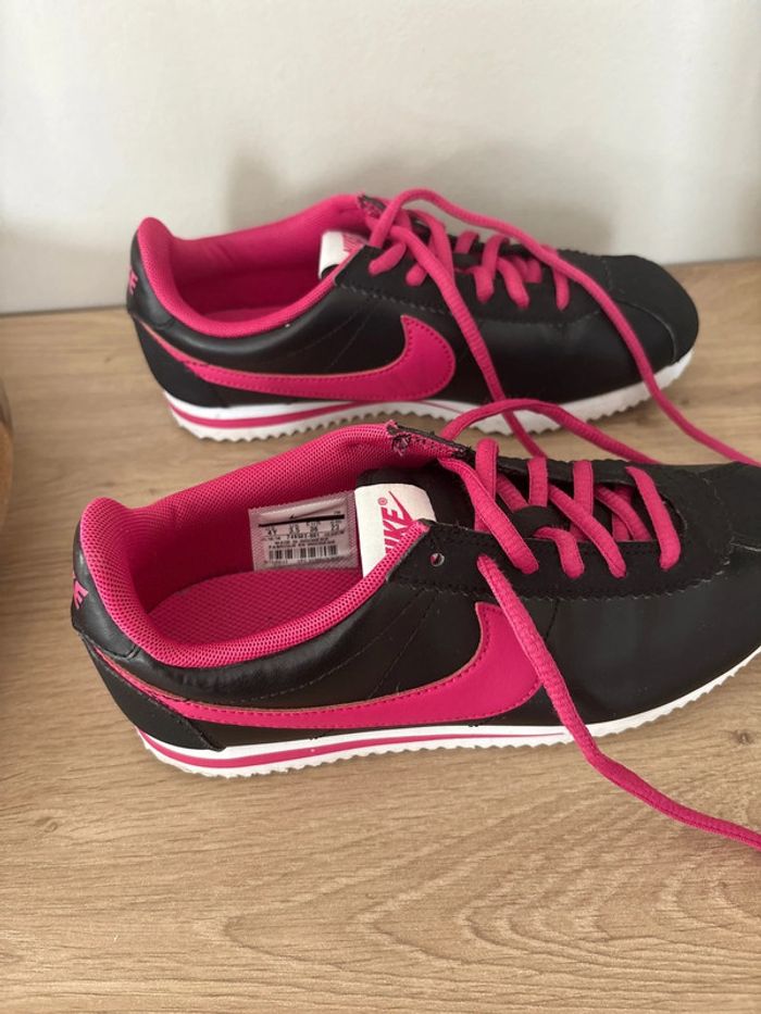 Nike 36 - photo numéro 2