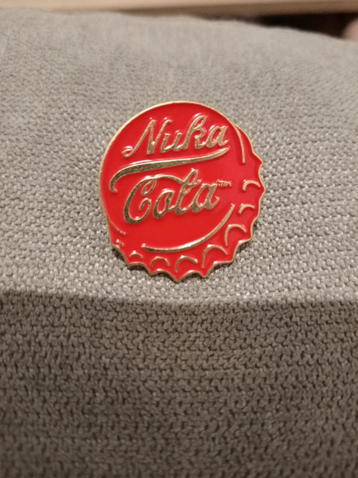 Pins Nuka Cola - photo numéro 5