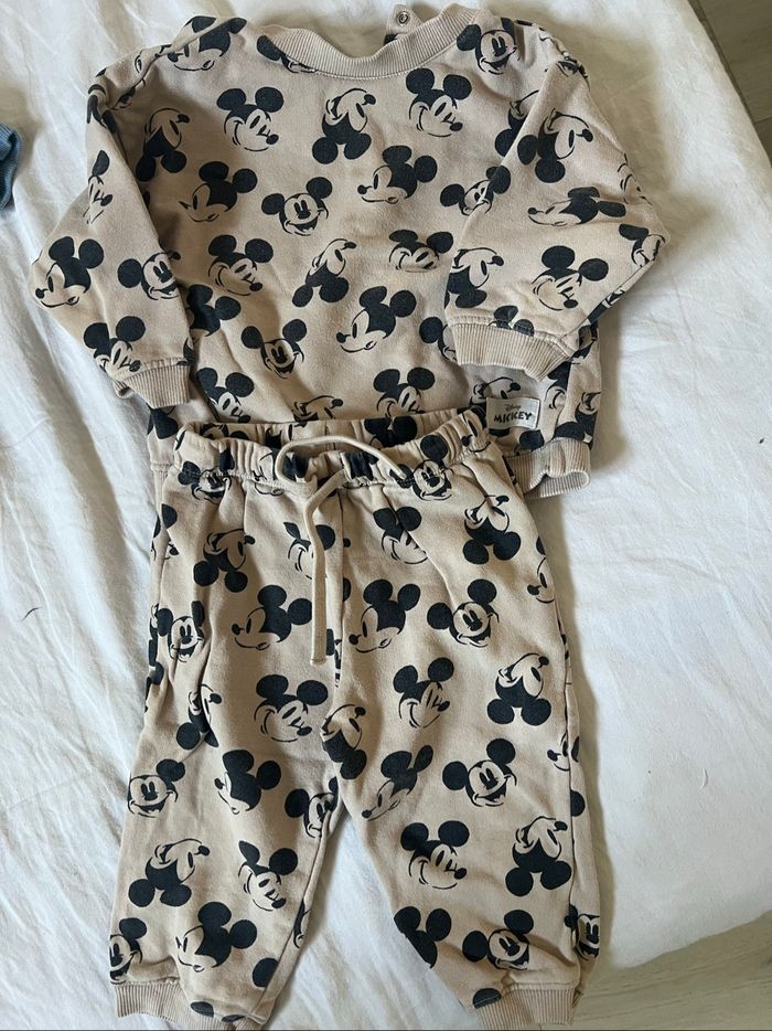 Ensemble Mickey 18mois