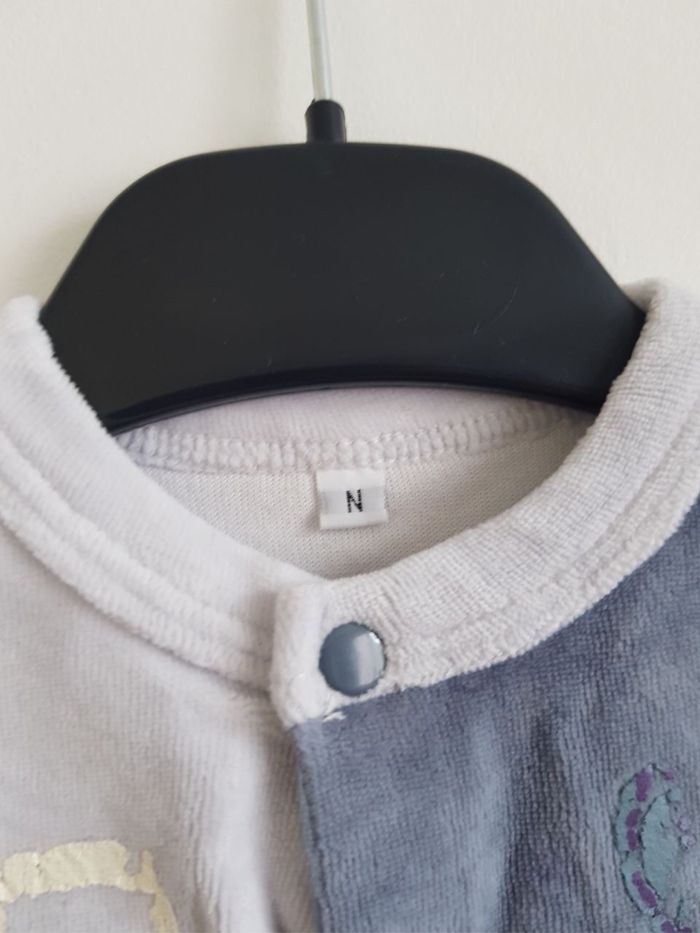 Pyjama en velours taille naissance - photo numéro 3