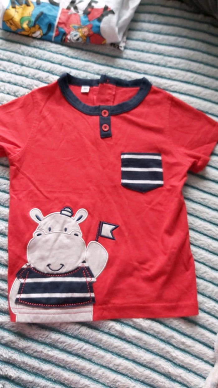 Tee-shirt