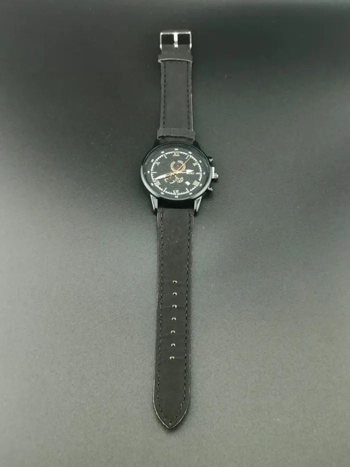 Montre noire/dark légère dorée hommes - photo numéro 3