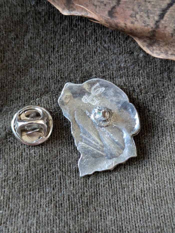 Pin's étain Tête de Labrador retriever chasse - photo numéro 2