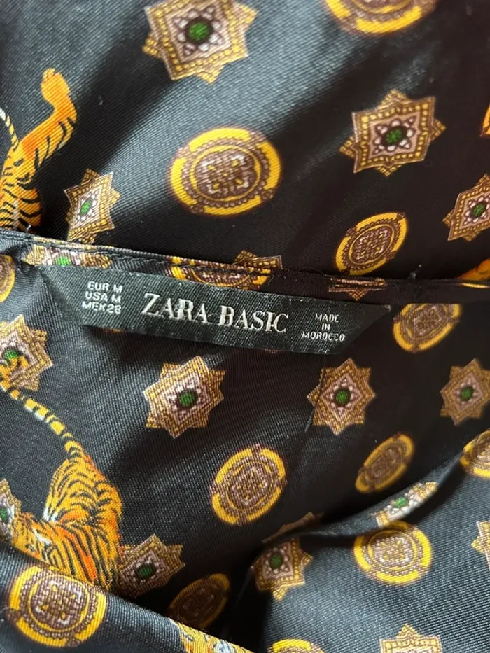 🌿🐅Tunique satinée noire taille M baroque tigres Zara wild chic tiger satin tunic🐅🌿 - photo numéro 16