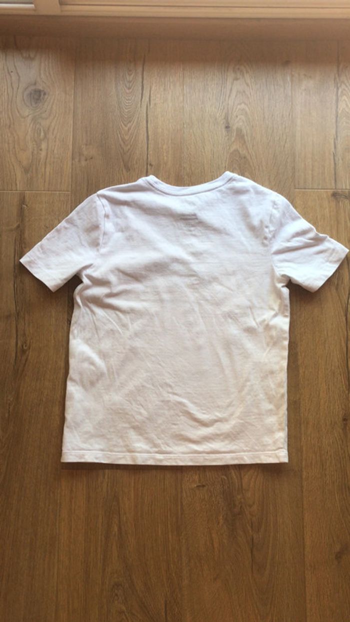 T shirt Mickey très peu porté 6-7 ans - photo numéro 3