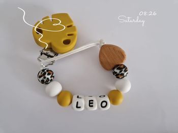 Attaches tetines silicone et bois