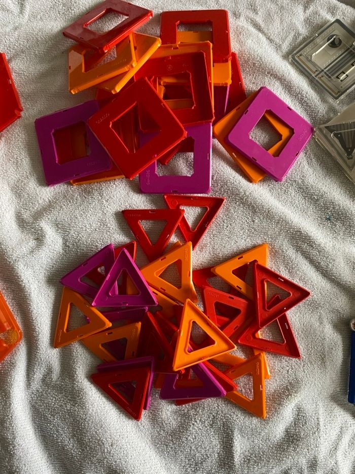 Jeux de construction geomag