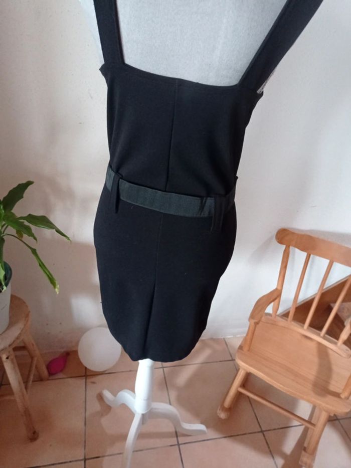 Robe noire - photo numéro 5