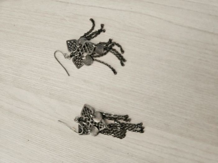 Boucle d'oreille diverses formes
