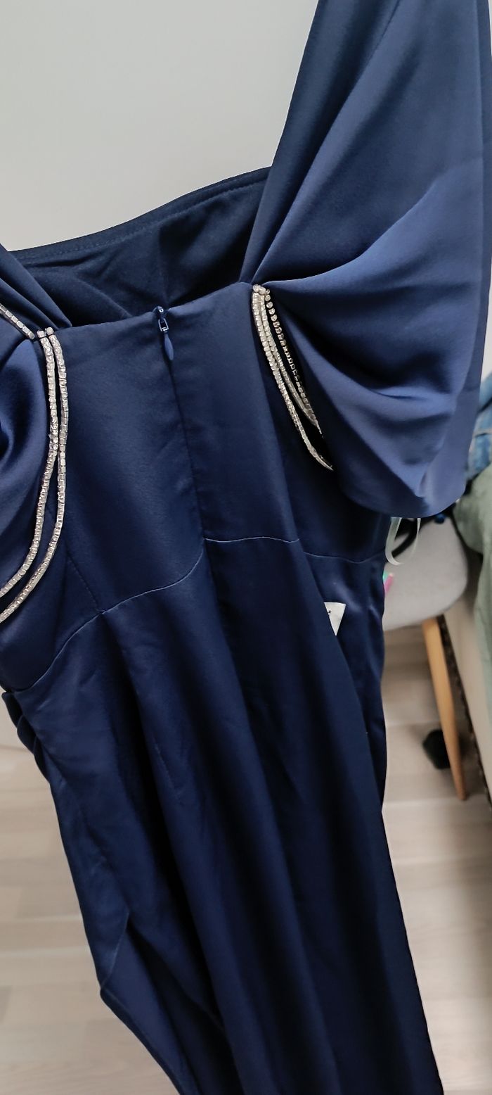 robe de soirée bleu nuit - photo numéro 4