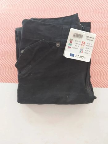 Pantalon neuf 10ans