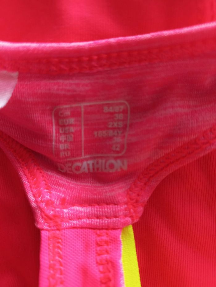 Débardeur sport avec brassière - photo numéro 5
