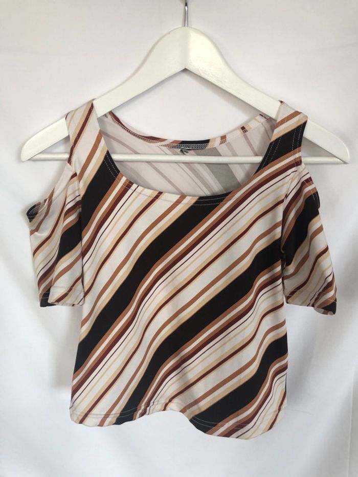 Haut rayé col carré épaules découvertes marron blanc et beige taille 36 vintage très bon état - photo numéro 4