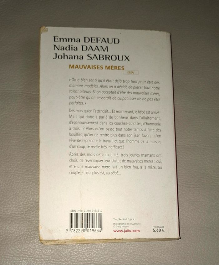 Livre : mauvaises mères ! Les joies de la maternité - photo numéro 2