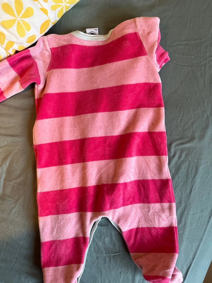 Pyjama à rayures roses Petit bateau 3m - photo numéro 3