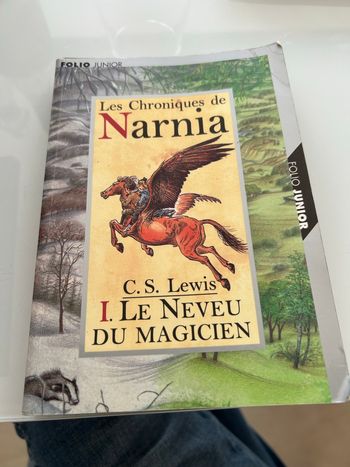 Livre les chroniques de narnia tome 1 le neveu du magicien