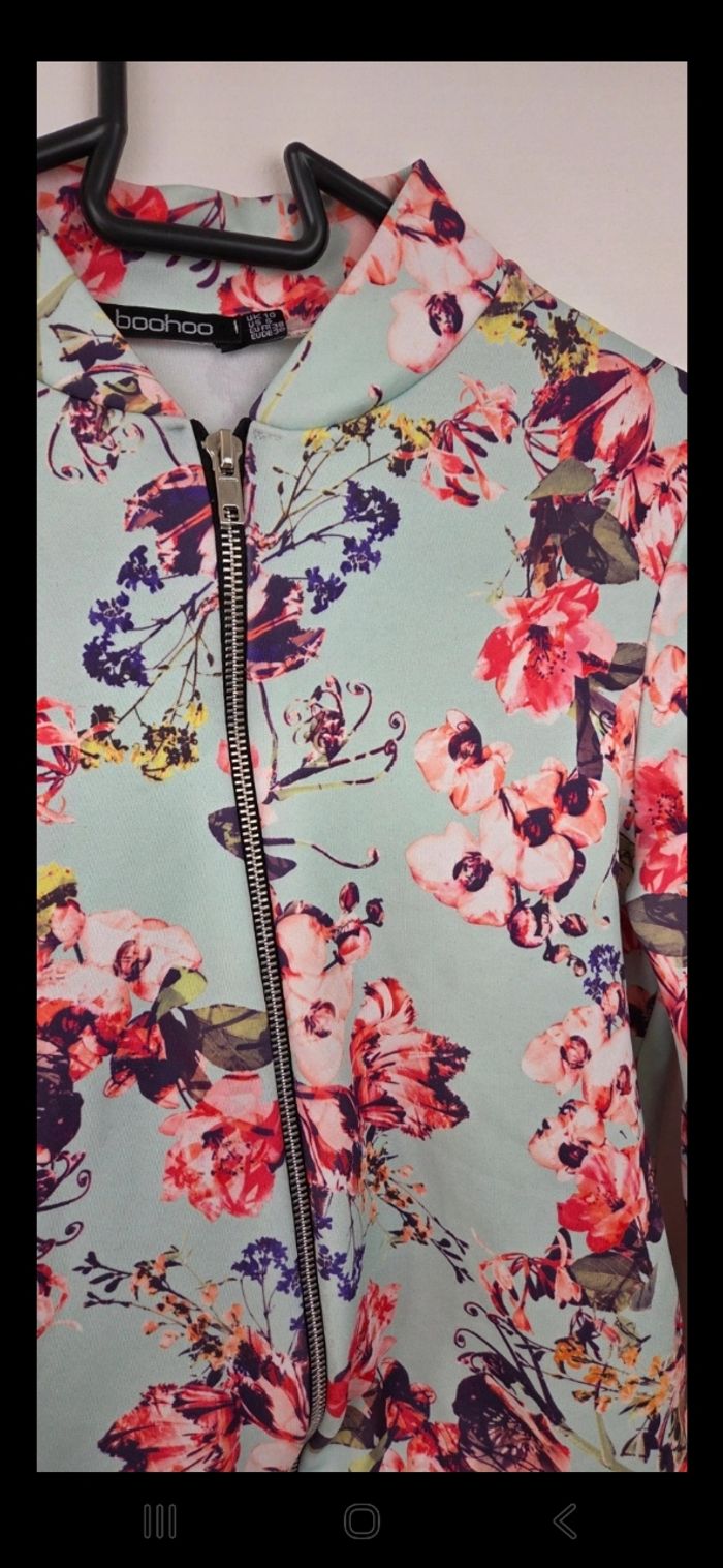 Veste Boohoo taille 38 verte a fleur - photo numéro 3