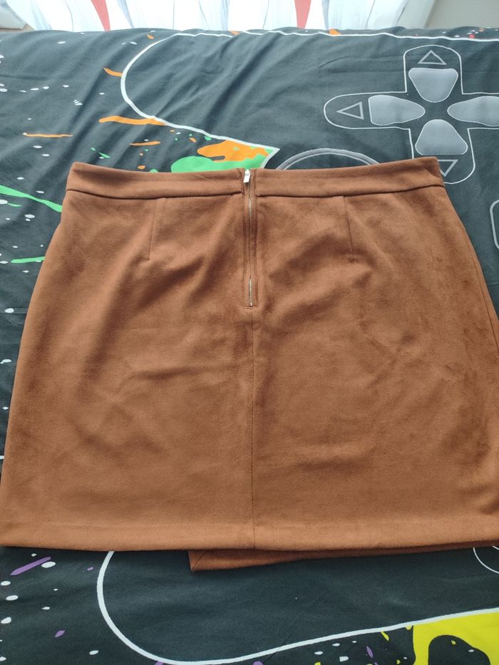 Jupe marron en daim - photo numéro 4