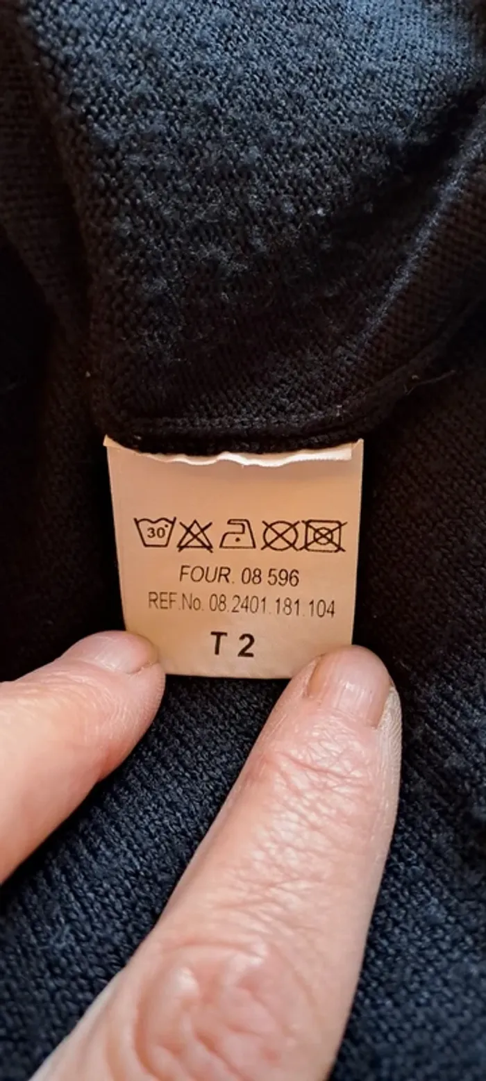 T Shirt noir manches courtes - Marque Pure&Simple - Taille 40 - Bon état. - photo numéro 6